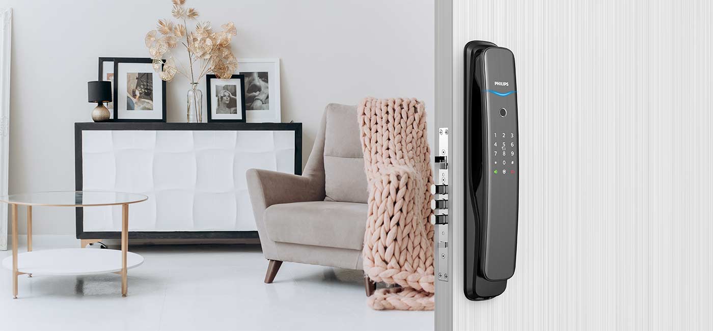 Could we use the fingerprint left on the smart door lock to unlock? Impossible!