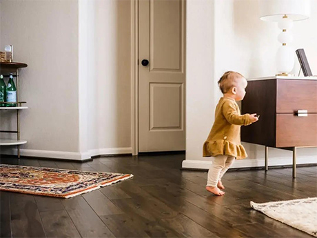 Is the Philips smart door lock also an invisible helper for parents?