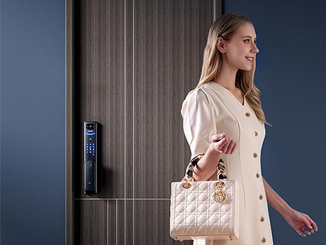 Are you worried about children’s security when they stay home alone? Using this to make you feel relieved!